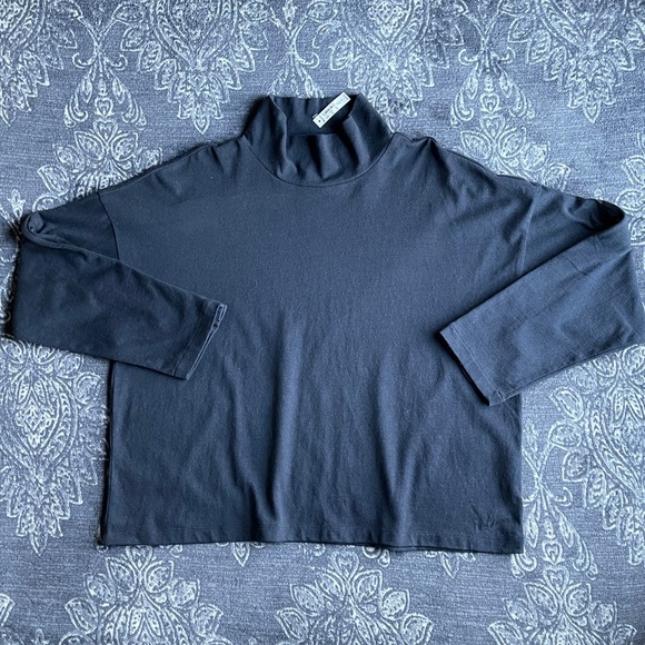 Madewell Tops - Madewell Button-Sleeve Turtleneck Top Black XL